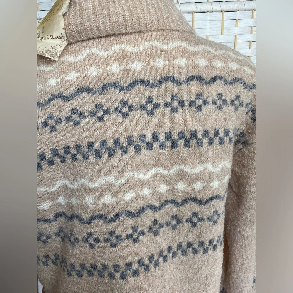 NWT Hem & Thread Fair Isle Turtle Neck Sweater Ivory and Tan with Blue colors - Picture 12 of 12